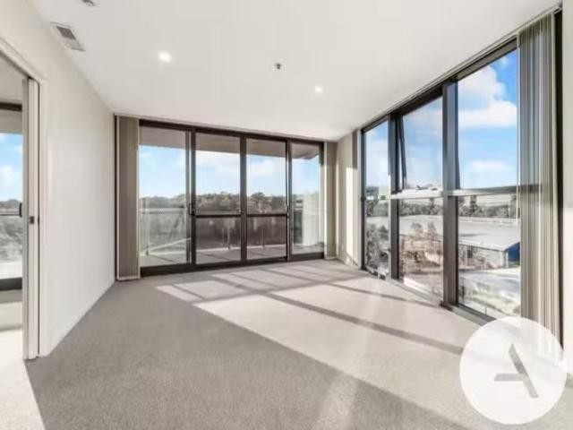Just in! 2 BR 616/120 Eastern Valley Way, Belconnen, ACT 2617