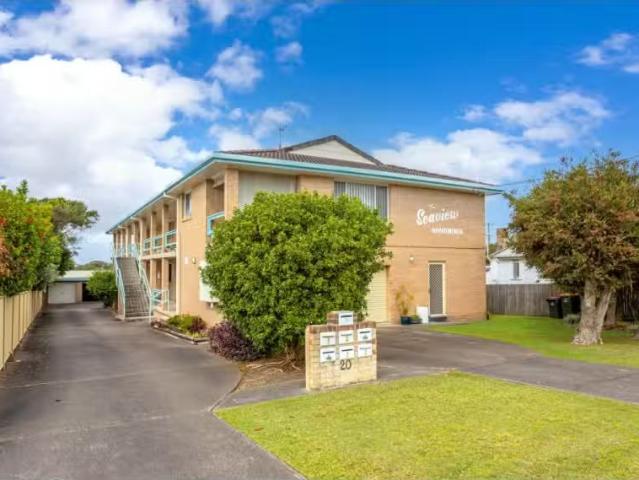New 2 BR 6/20 Connell Street, OLD BAR Apartment for rent List.