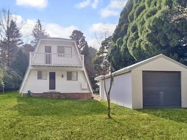 Deal! 2 BR 6 Curtin Street, Leura House for rent Listed by Bl.