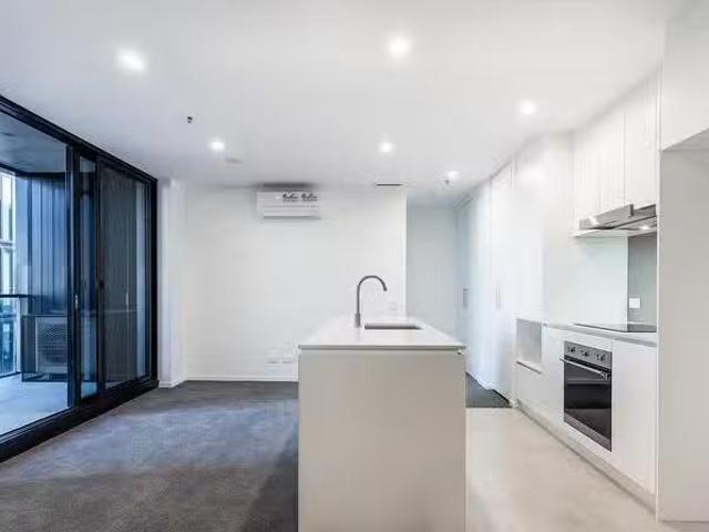 Nice 2 BR 902/1 Grazier Lane, Belconnen, ACT 2617