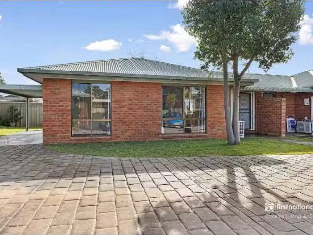 For Rent! 2 BR 9/40 Regent Street, Moama Apartment for rent L.