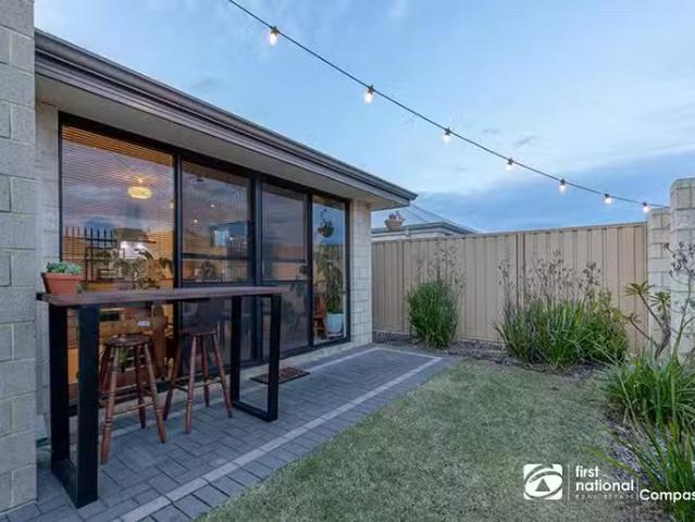 Charming 2 BR A/6 Penny Way, Baldivis, WA 6171