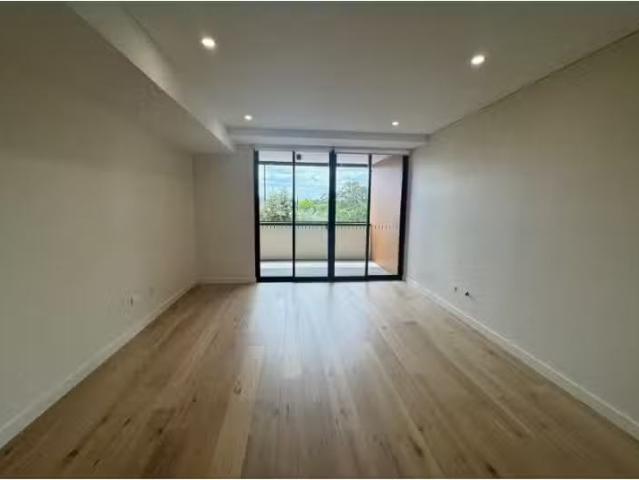 For Rent! 2 BR B501/27 35 Punchbowl Road, Belfield Apartment f.
