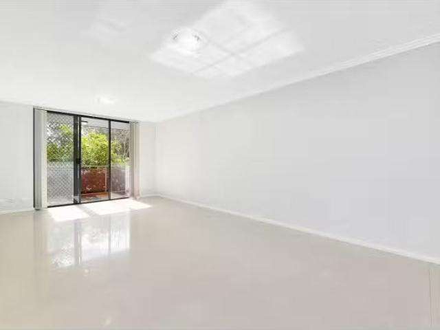 Unique 2 BR D105/29 George Street, NORTH STRATHFIELD Apartment.