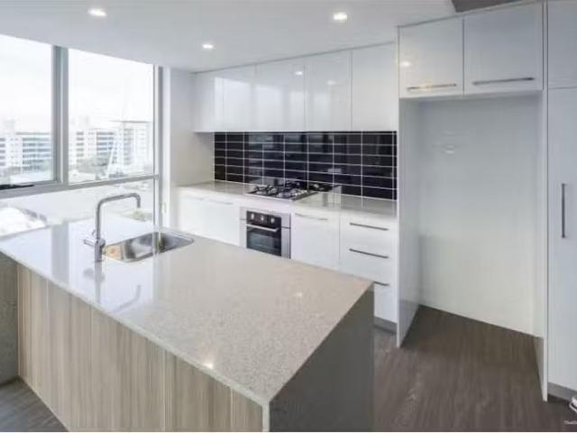 Nice 2 BR ID:21150451/13 Railway Terrace, Milton Apartment for.
