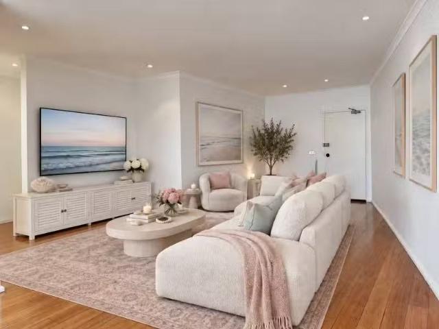 Cheap 2 BR Level 1/3/133 135 Boundary Street, Clovelly Apartme.