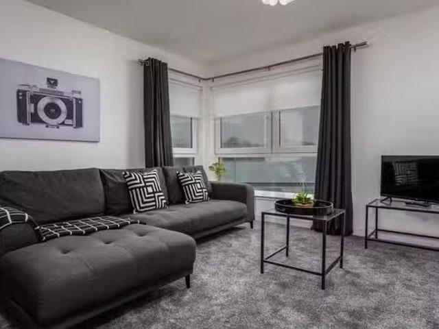 Rental! 2 BR Mount Pleasant Way