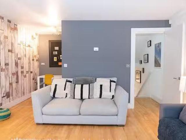 Nice 2 BR Royal William Square