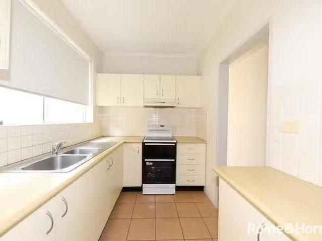 Cozy 2 BR U/27 Blenheim Street, Randwick, NSW 2031