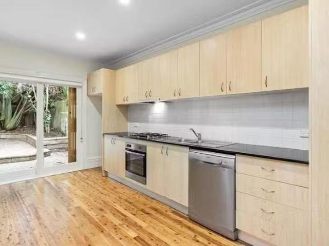 Charming 2 Brisbane Street, Bondi Junction, NSW 2022