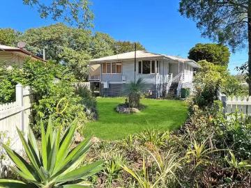 Deal! 2 Everdinah Street, Leichhardt, QLD 4305