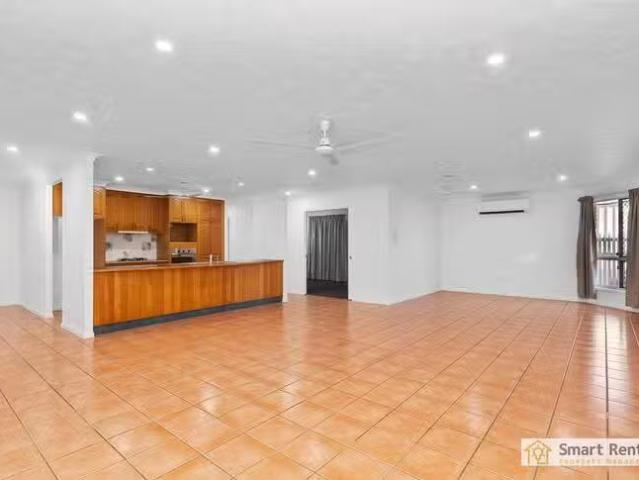 Cozy 2 Melia Court, Bushland Beach, QLD 4818