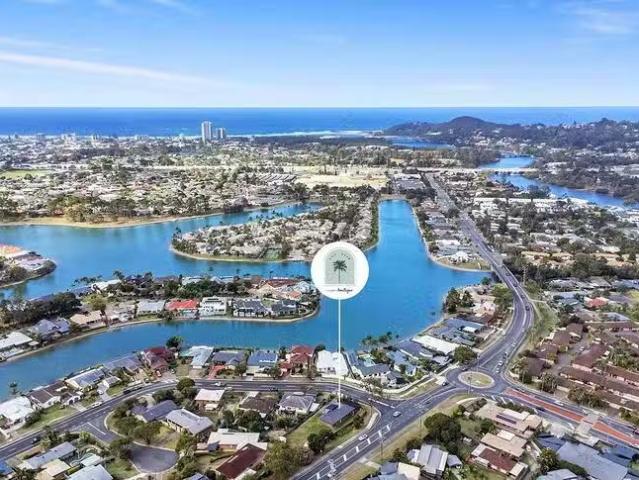Cheap 2 Murtha Drive, Elanora, QLD 4221