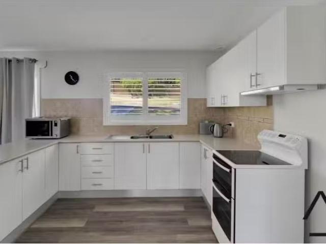 New 2a Maas Parade, Forresters Beach House for rent Listed by.