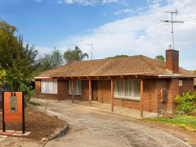 Charming 2A Rattray Road, Montmorency VIC 3094