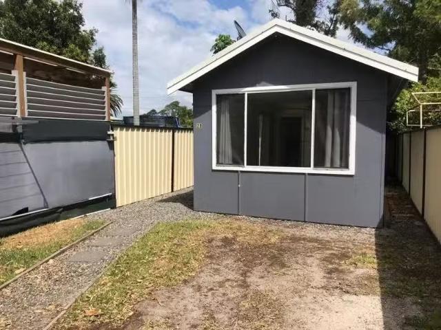 Charming 2b Pearce Ave, Toukley House for rent Listed by Rent.