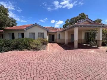 Just in! 3/41 Burgundy Lane, The Vines, WA 6069