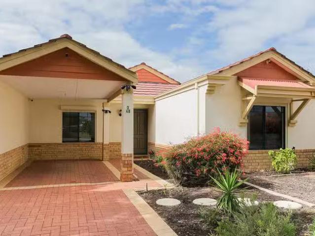 Cozy 3/48 Gnangara Drive, Waikiki, WA 6169