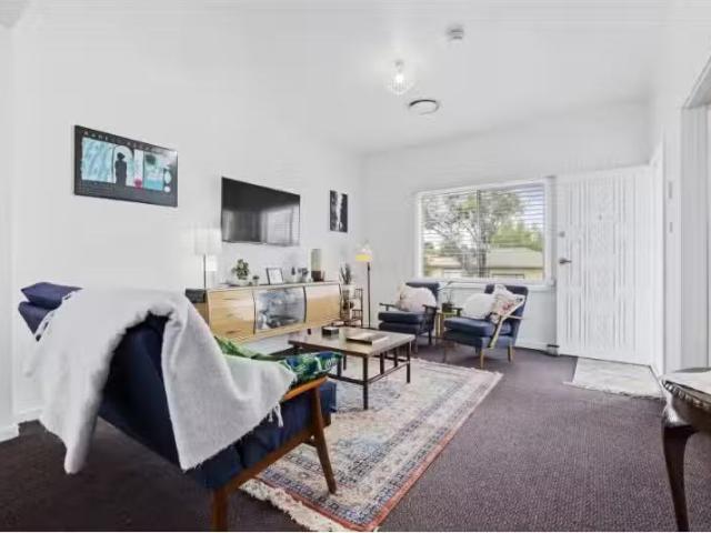 New 34 Morton Street, Queanbeyan House for rent Listed by Stu.