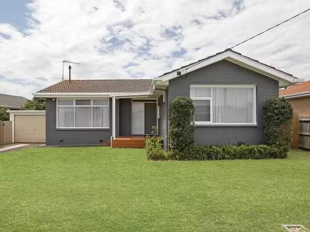 Cozy 34 Allan Street, Warrnambool, VIC 3280
