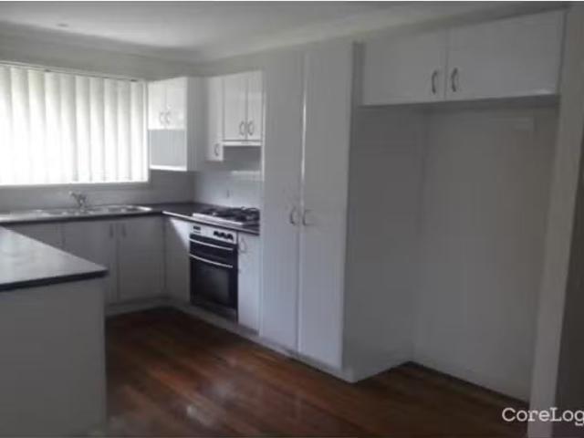 Deal! 3/4 Cintra Road, Waratah Apartment for rent Listed by T.