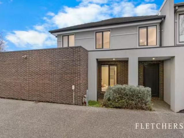 Rental! 3/4 Felix Street, Surrey Hills VIC 3127 Townhouse Au.