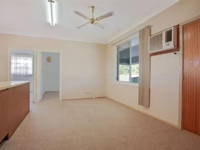 Charming 34 Shepperd Avenue, COFFIN BAY, SA 5607 House for R.