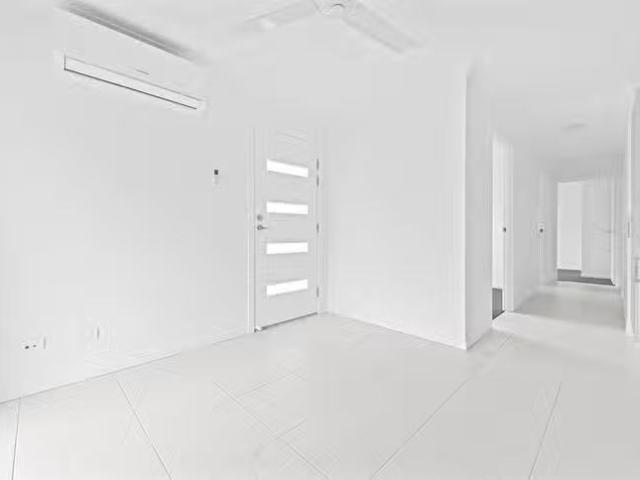 Nice 34B Charlotte Crescent, Caboolture, QLD 4510