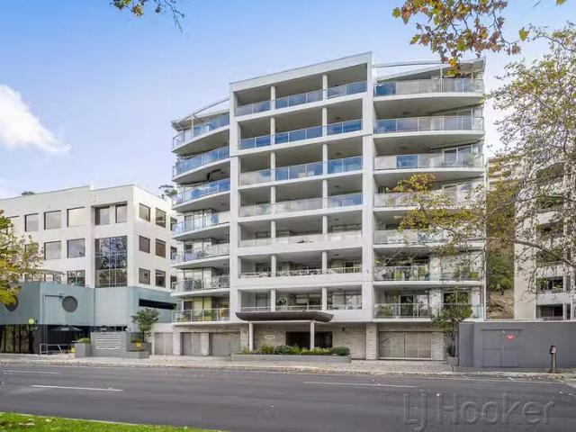 Just in! 35/138 Mounts Bay Road, Perth, WA 6000