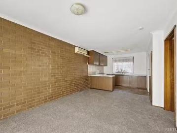 Deal! 3/52 Cuthberts Road, Alfredton, VIC 3350