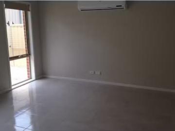 Just in! 3/57 Church Street, Kangaroo Flat Apartment for rent.