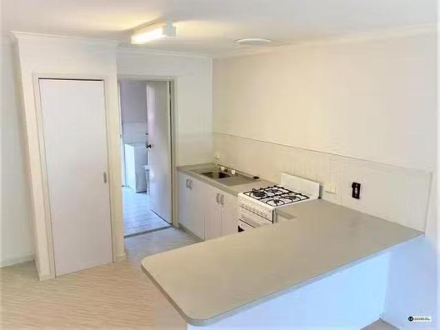 New 3/5 Amalfi Drive, Lavington, NSW 2641
