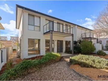 Gungahlin, Yass Valley, Victoria - Parking