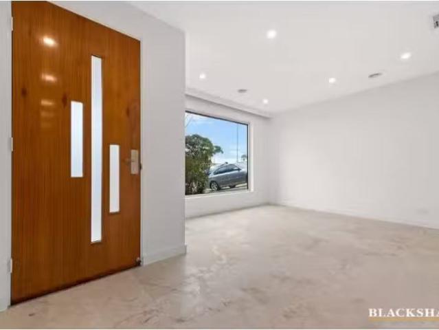 Rental! 35 Pearl Gibbs Circuit, Bonner House for rent Listed.