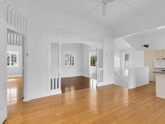 Nice 35 Sandon Street, Graceville, QLD 4075
