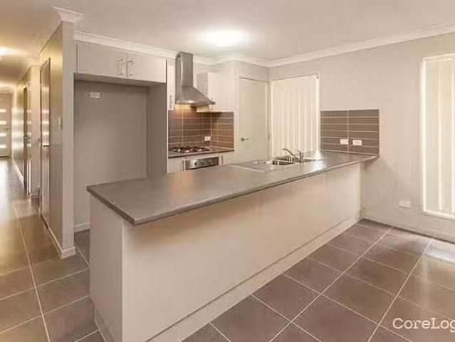 Just in! 35A Zephyr Street, Griffin, QLD 4503