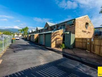 Cheap 3/69 Pease Street, Manoora, QLD 4870