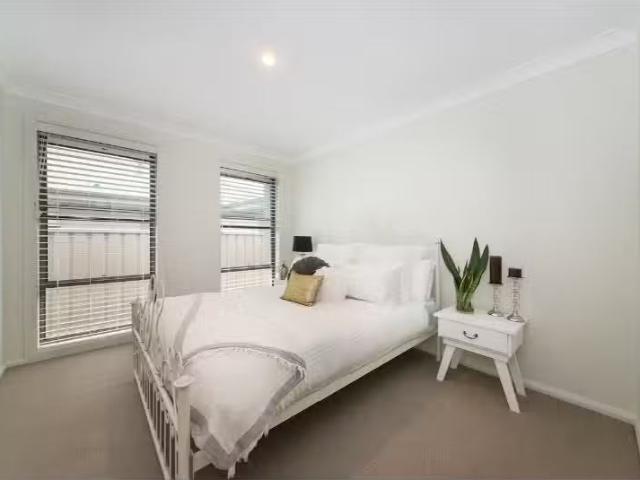 Deal! 36 Albatross Way, OLD BAR House for rent Listed by Rebe.