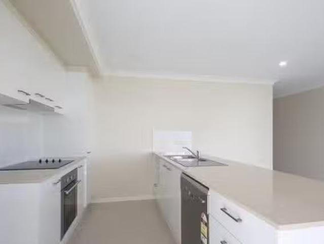 Nice 36 Lacewing Street, Rosewood, QLD 4340