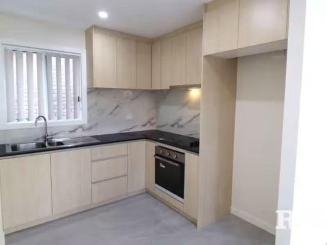 Unique 36A Phoenix Crescent, Erskine Park House for rent List.