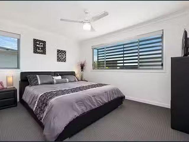 Nice 37/2 12 Kurrimine Crescent, Mountain Creek, QLD 4557