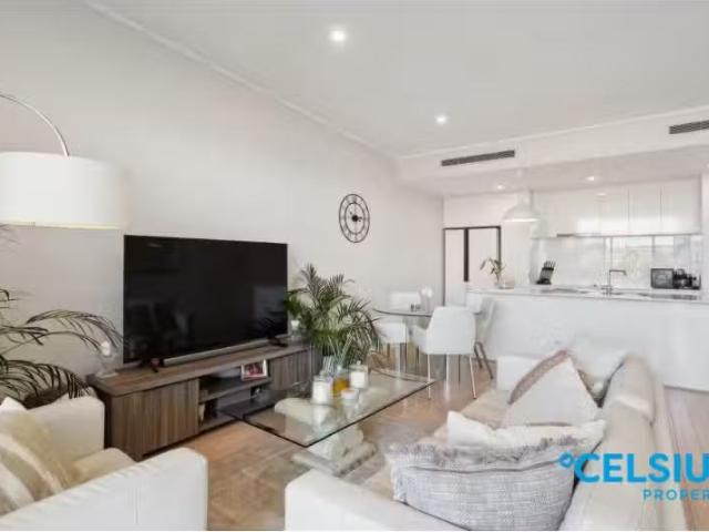 Nice 37/484 Fitzgerald Street, NORTH PERTH House for rent Lis.
