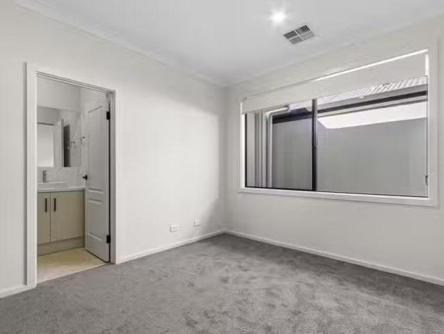 Just in! 38 Mitford Grove, Gawler East, SA 5118