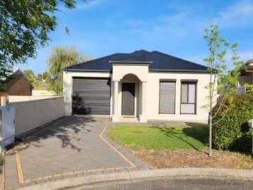 Deal! 38 Kingfisher Road, Noarlunga Downs, SA 5168