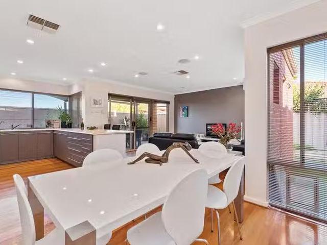 Just in! 38C Gresham Street, Victoria Park, WA 6100