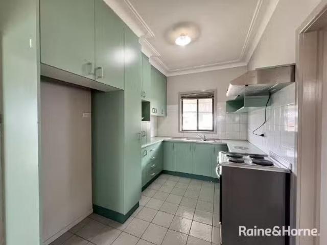 Rental! 39 Byrnes Avenue, TAMWORTH House for rent Listed by R.