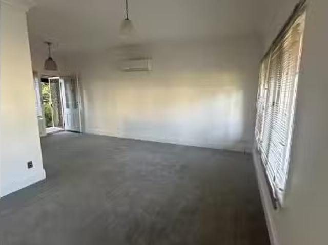 For Rent! 3/9 Caldwell Street, Merewether House for rent List.