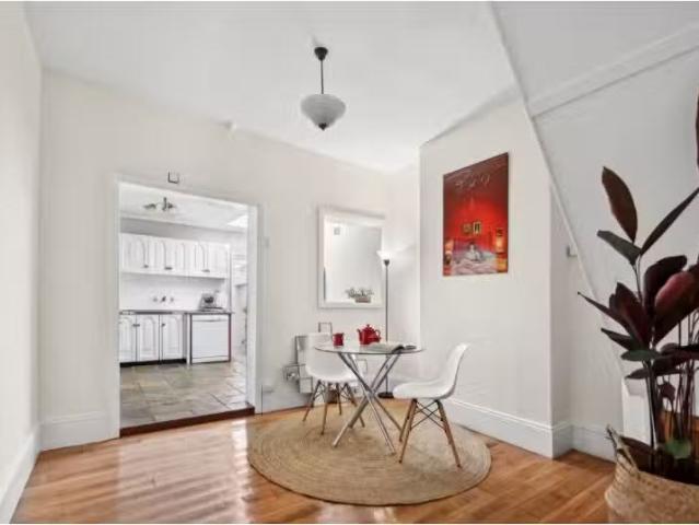 Cheap 39 Ivy Street, DARLINGTON House for rent Listed by Van.