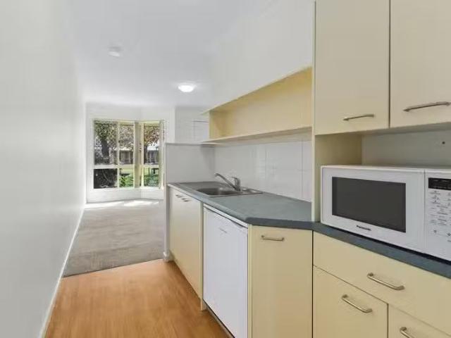 Cozy 30/52 54 Travers Street, Wagga Wagga, NSW 2650