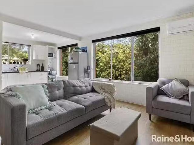 Unique 3/11 Dalkeith Court, Sandy Bay, TAS 7005